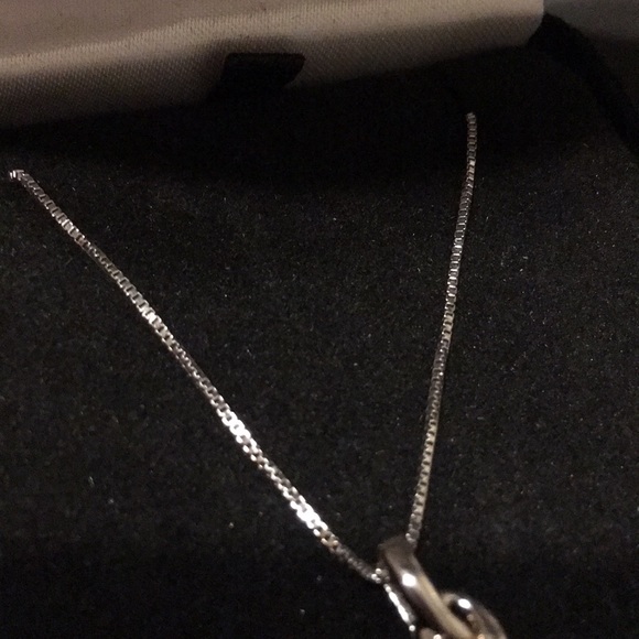 Kay Necklace❗️LAST ONE❗️ - Picture 3 of 3